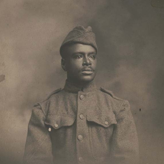 Unidentified_African_American_soldier_in_uniform_and_overseas_cap_LCCN2017648692 Unidentified_African_American_soldier_in_uniform_and_overseas_cap_LCCN2017648692
